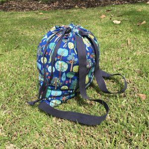 Convertible Beach Towel Backpack Image 1