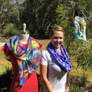 Overlocking Class - Infinite Scarf Project